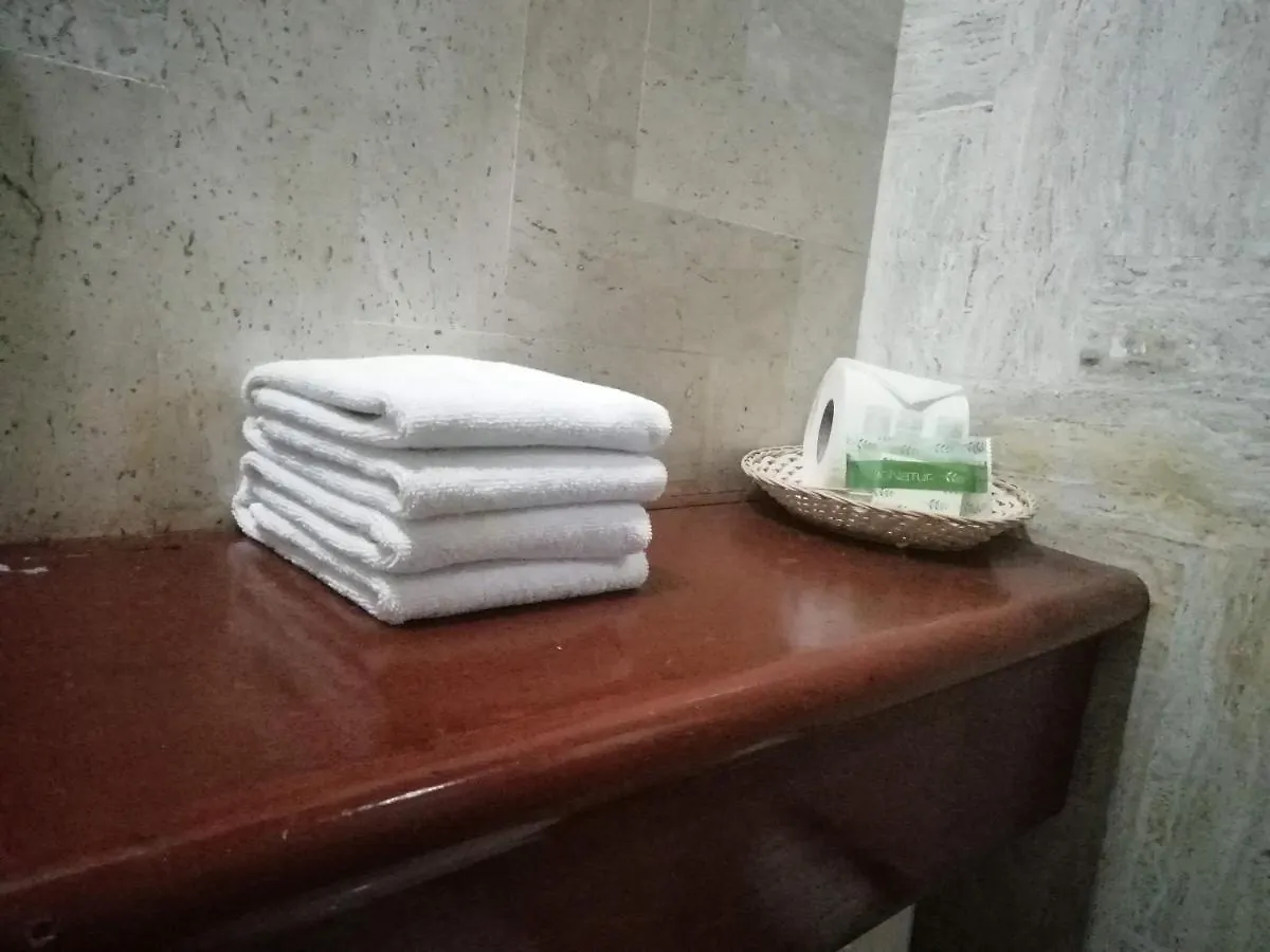 Suites Costa Blanca Cancun Hotel