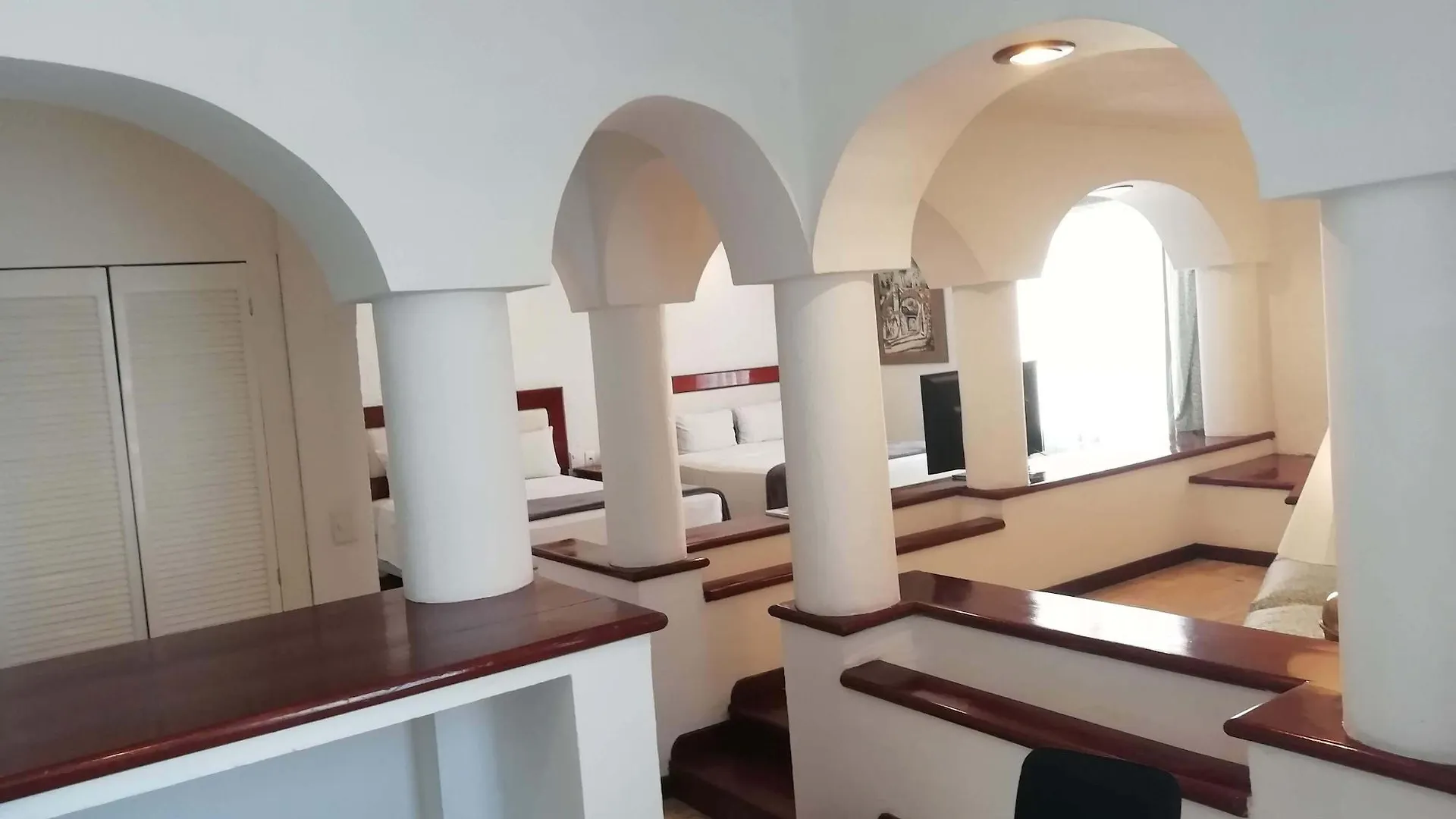 Suites Costa Blanca Cancún